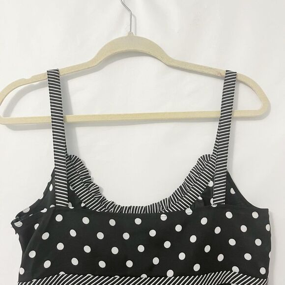🟢Ann Taylor Loft Sleeveless Polka Dot Black White Camisole Tank Top Size 10 - Picture 5 of 8
